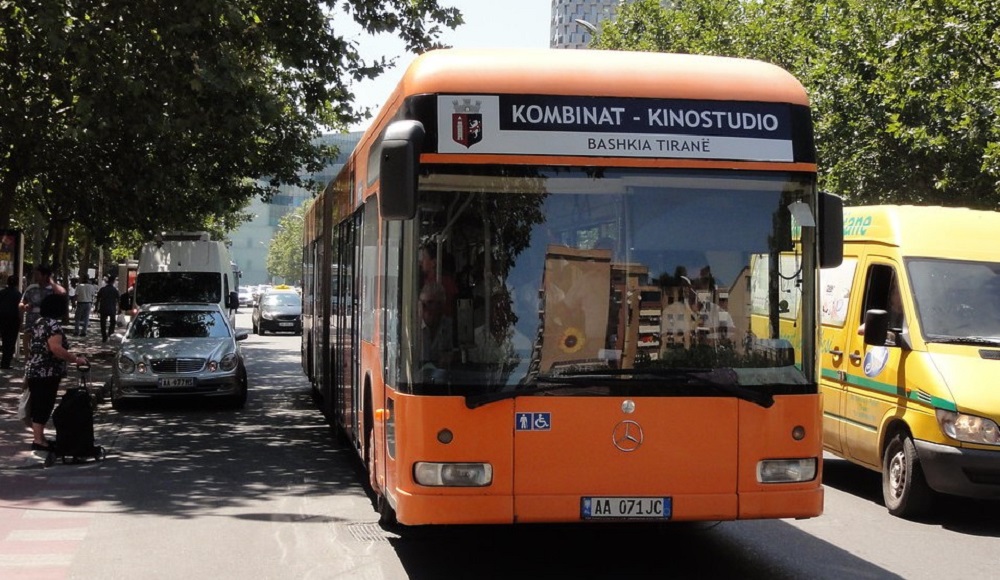 Kinostudio-Kombinat per 36 minuta, ja ku do te kalojne linjat e shpejta